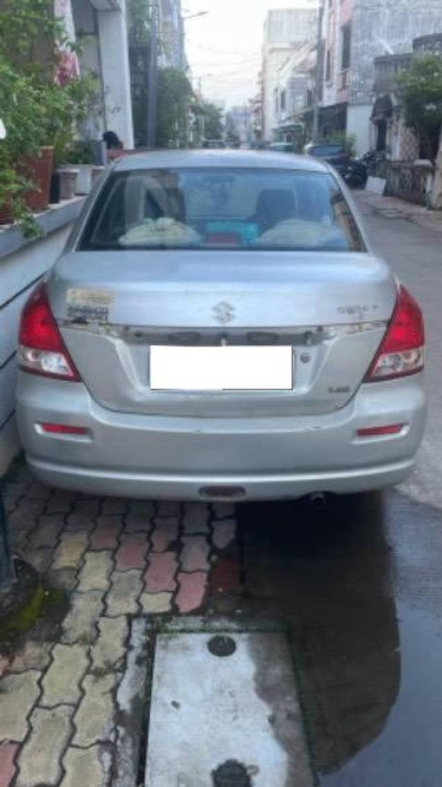 https://images10.gaadi.com/usedcar_image/4186060/original/processed_133549cc-ebe9-469c-b256-f1b9def1d3f4.jpeg?imwidth=6402