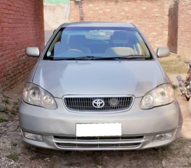 https://images10.gaadi.com/usedcar_image/4186137/original/processed_e7903810-e195-4b71-8537-92b931b1ac19.jpg?imwidth=6400