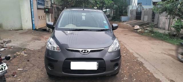 https://images10.gaadi.com/usedcar_image/4186181/original/processed_50611cf5-225d-46e9-b501-20f1d0328f4d.JPG?imwidth=6402