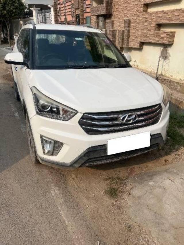 https://images10.gaadi.com/usedcar_image/4186321/original/processed_2bf5e21a-9c5d-48c7-bb9b-08a2a9a709ed.jpg?imwidth=6400