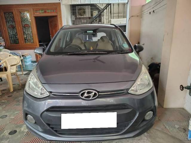 https://images10.gaadi.com/usedcar_image/4186380/original/processed_53ac169b-93b1-4e7d-a50b-9344c6d8944d.jpg?imwidth=6400