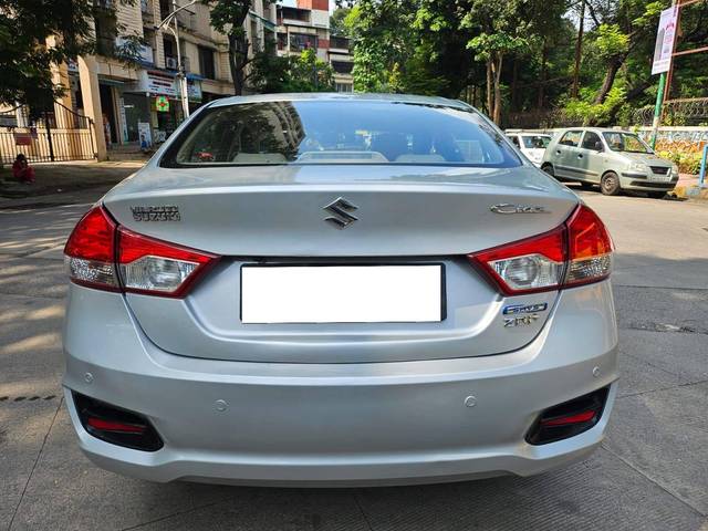 https://images10.gaadi.com/usedcar_image/4186757/original/processed_dcea188d296d8c47b4449c458d0561fc.jpg?imwidth=6401