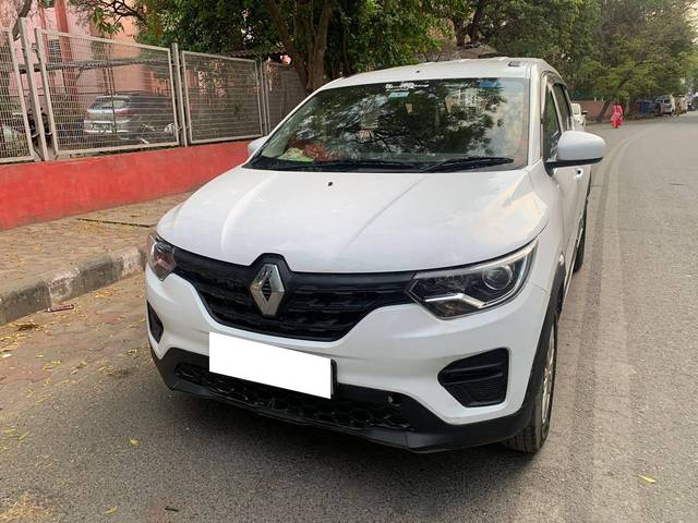 https://images10.gaadi.com/usedcar_image/4186766/original/processed_92707d6aac384af5865f0e2932c385aa.jpg?imwidth=6402