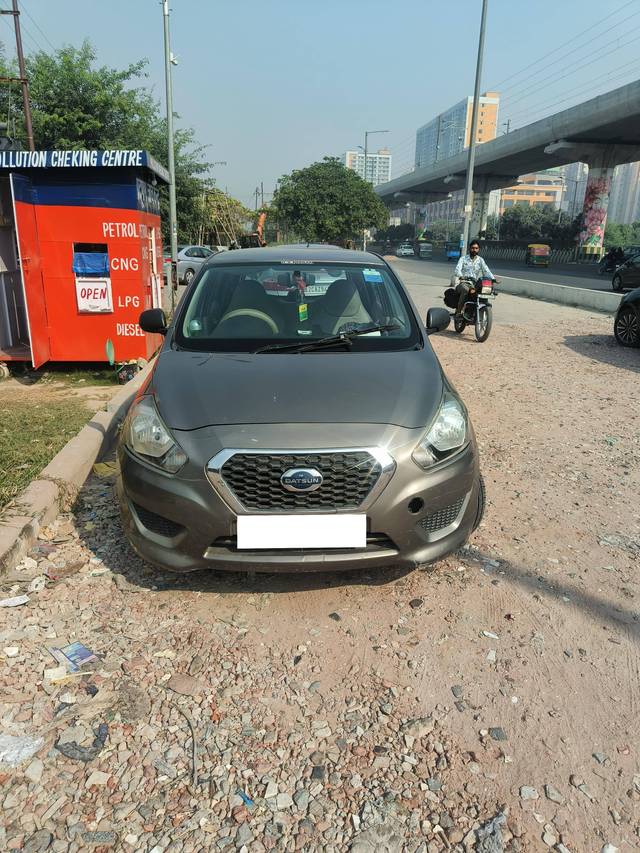 https://images10.gaadi.com/usedcar_image/4186804/original/1672b9a392603ab40b1ad0133026bf8b.jpg?imwidth=6402