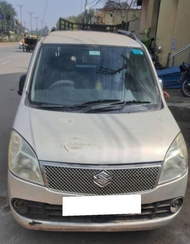 https://images10.gaadi.com/usedcar_image/4186808/original/processed_b83828d6-abc1-4e42-be5c-fe6919dc1d26.jpg?imwidth=6400