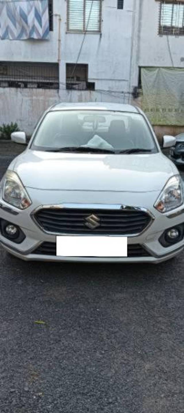 https://images10.gaadi.com/usedcar_image/4186985/original/processed_4c31374f-6dcd-48ca-a1ad-f48494dd43bf.jpg?imwidth=6400