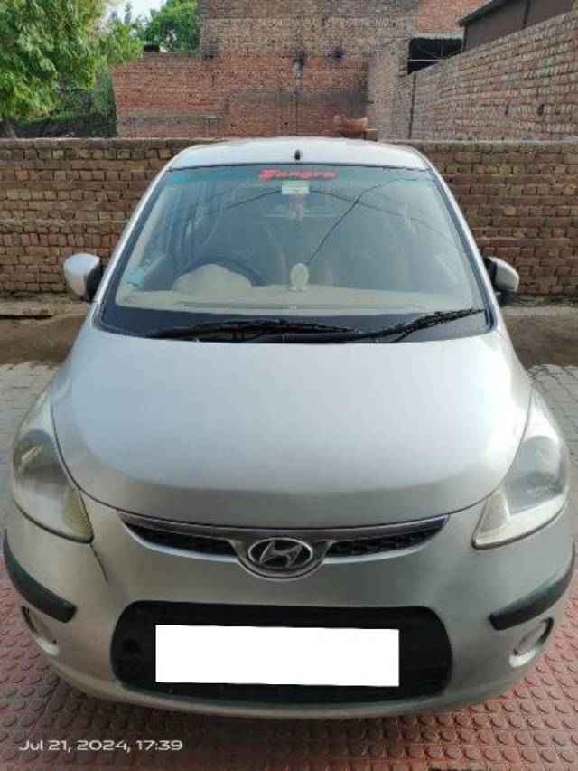 https://images10.gaadi.com/usedcar_image/4186998/original/processed_3e21d2c9-bcea-4868-9807-b653201d2cc3.jpg?imwidth=6400