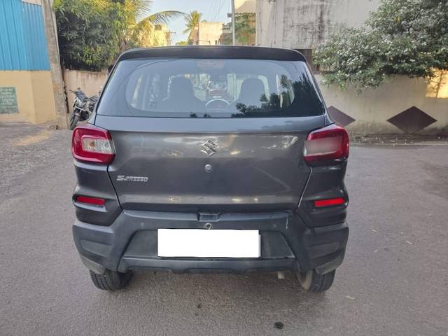 https://images10.gaadi.com/usedcar_image/4187036/original/processed_b7a7a12f77a2abb92452ff23986e7c6f.jpg?imwidth=6401