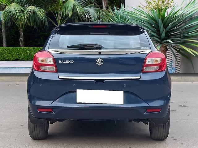 https://images10.gaadi.com/usedcar_image/4187154/original/processed_7a540a771a953445b72cb04b7f527170.jpg?imwidth=6402