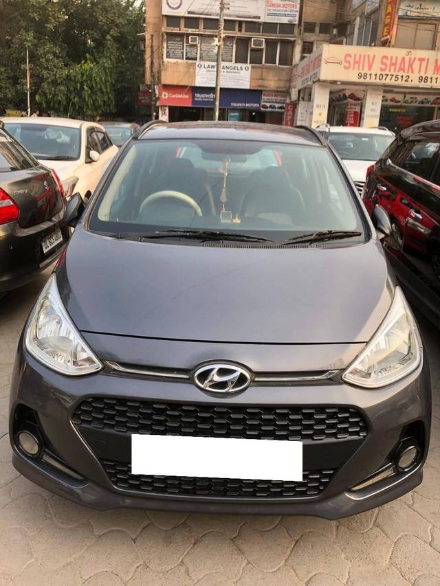 https://images10.gaadi.com/usedcar_image/4187228/original/processed_056a0ed5887853af884a6422e8c17fd8.jpg?imwidth=6400