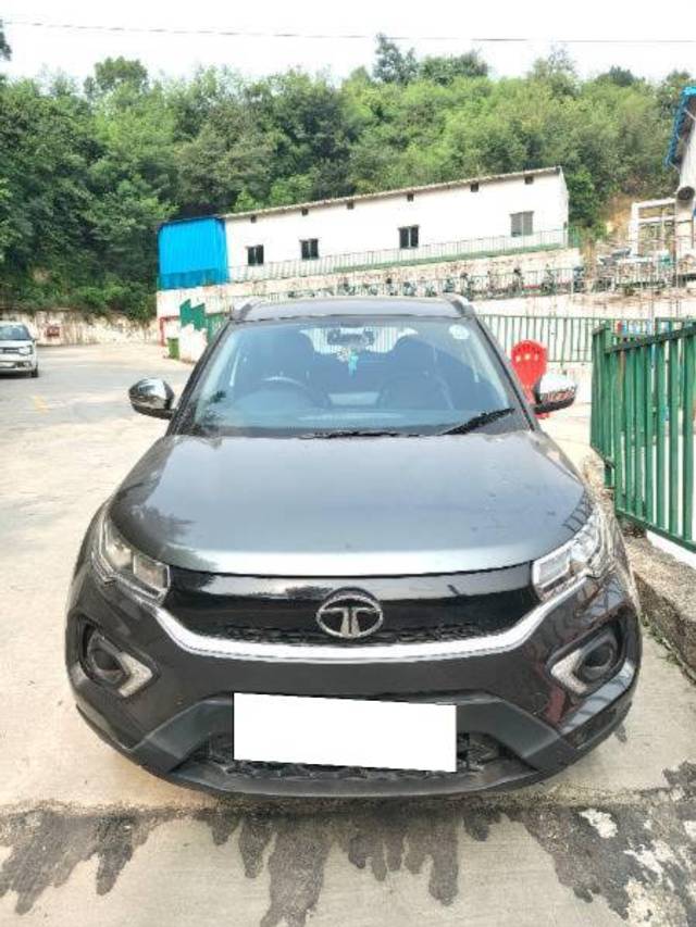 https://images10.gaadi.com/usedcar_image/4187335/original/processed_934e694c-d28e-49fc-8558-166fda681860.jpg?imwidth=6400