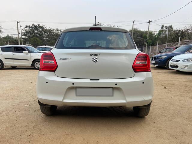 https://images10.gaadi.com/usedcar_image/4187588/original/processed_2ff7a1c07c1e94e60ca8cdc95835d085.JPG?imwidth=6402