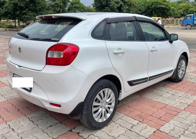 https://images10.gaadi.com/usedcar_image/4187755/original/processed_03d7466e038c07b670e44ab640a98ff6.jpg?imwidth=6402