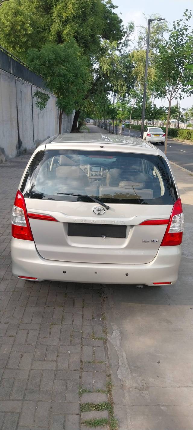 https://images10.gaadi.com/usedcar_image/4187760/original/processed_dcdae85c1b7e0d470a1931520148991d.jpg?imwidth=6401