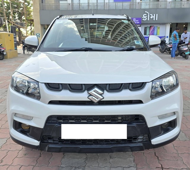 Second-hand 2017 Maruti Vitara Brezza VDi for sale in Rajkot-3