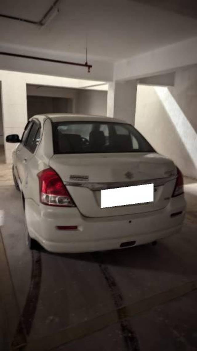 https://images10.gaadi.com/usedcar_image/4187938/original/processed_8e5983fb-be34-46a5-897b-a238e5b9fa74.jpg?imwidth=6402