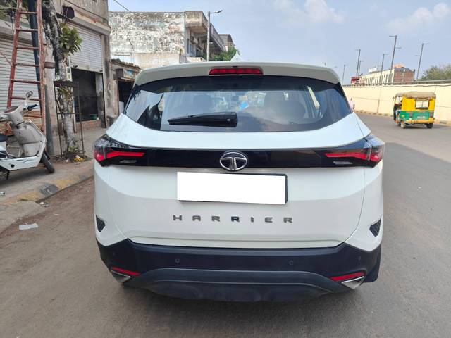 https://images10.gaadi.com/usedcar_image/4187950/original/processed_21bb68fe6e73b70a1881b47e936ad4ad.jpg?imwidth=6401