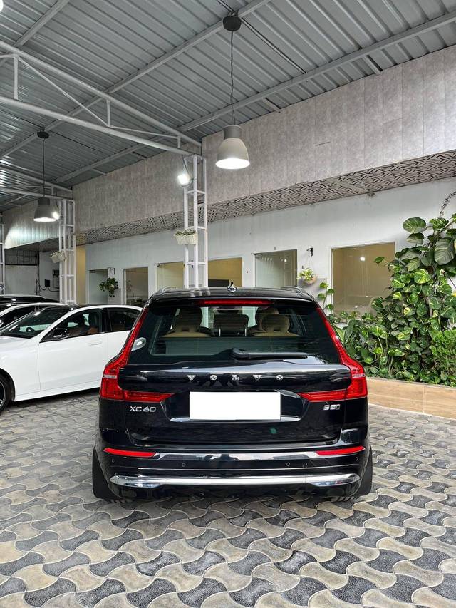 https://images10.gaadi.com/usedcar_image/4187993/original/processed_b14a5361ad54b3e8711983b87a219ae3.jpg?imwidth=6401