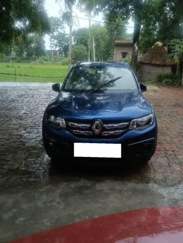 https://images10.gaadi.com/usedcar_image/4188055/original/processed_28364882-60b1-4bb2-b528-3f7d52796672.jpg?imwidth=6402