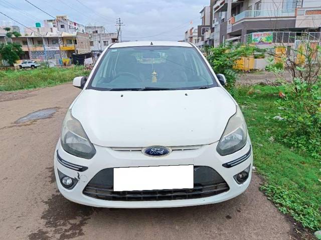 https://images10.gaadi.com/usedcar_image/4188107/original/processed_8a1c210f-c815-45a1-aa00-cf4f8c08438b.jpg?imwidth=6402