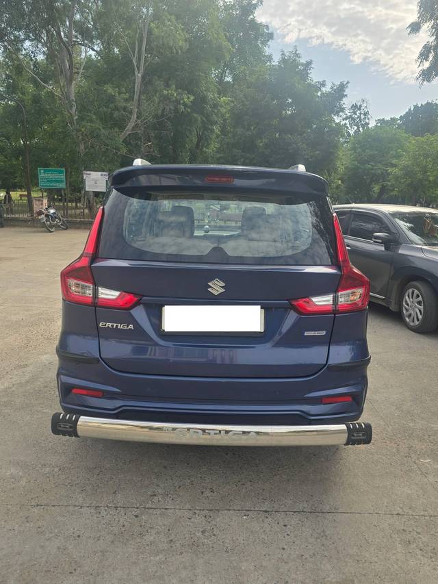 https://images10.gaadi.com/usedcar_image/4188110/original/processed_7fb394387cd3ca3007e9ab177e1ce7fd.jpg?imwidth=6402