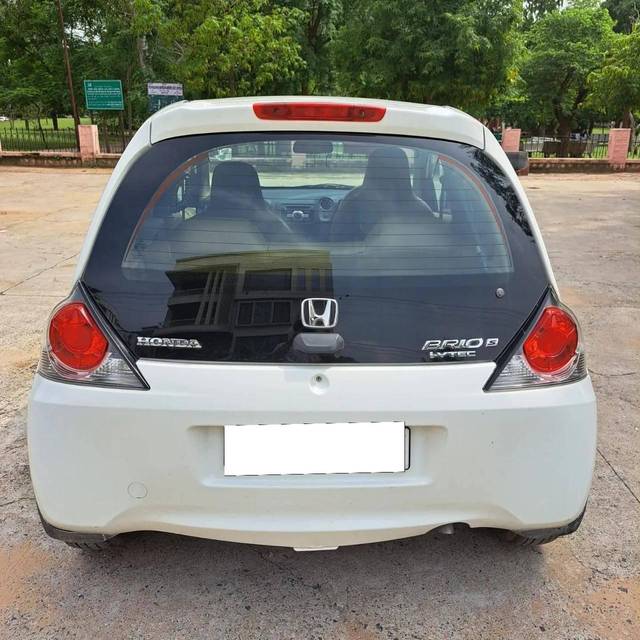 https://images10.gaadi.com/usedcar_image/4188118/original/processed_88d112b9089235e4ff45c25746221fb7.jpg?imwidth=6401