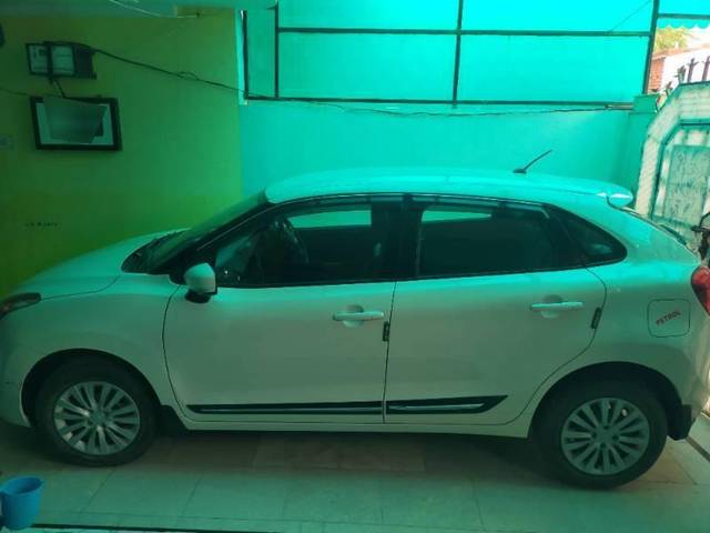 https://images10.gaadi.com/usedcar_image/4188305/original/processed_3c3dbe05-166f-42ea-8ae6-1ab3fda71f5f.jpg?imwidth=6401