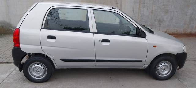 https://images10.gaadi.com/usedcar_image/4188349/original/5990e6393f5400d84028100289faf4e7.jpg?imwidth=6401