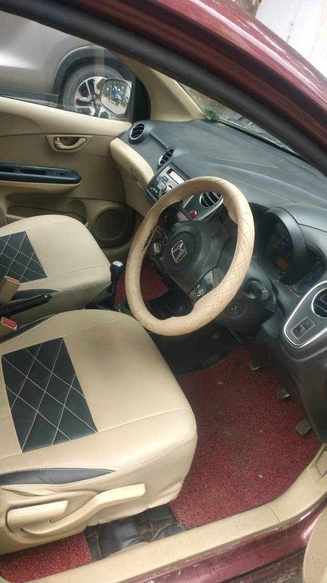 https://images10.gaadi.com/usedcar_image/4188412/original/c633842c76d68f82f07a0794d6097d06.jpg?imwidth=6402