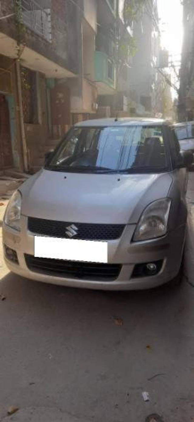 https://images10.gaadi.com/usedcar_image/4188430/original/6b68a3553083cadfaeb0a9ece7a97633.jpg?imwidth=6400