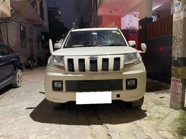 https://images10.gaadi.com/usedcar_image/4188535/original/aa9c6ce3f460582c49353b7675cab9a5.jpg?imwidth=6400