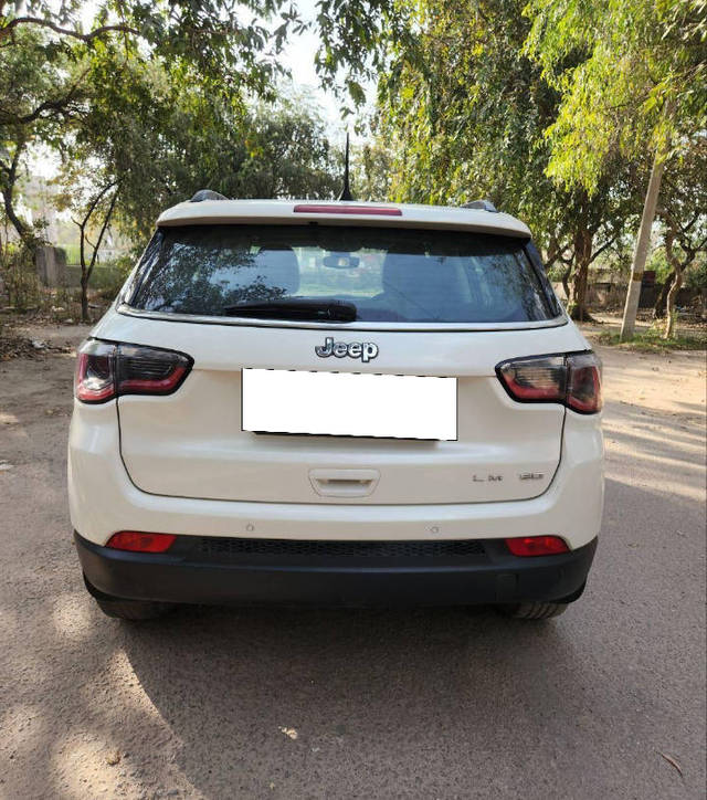 https://images10.gaadi.com/usedcar_image/4188547/original/processed_239150e1cbd63932f6857e22f5a5f855.png?imwidth=6401