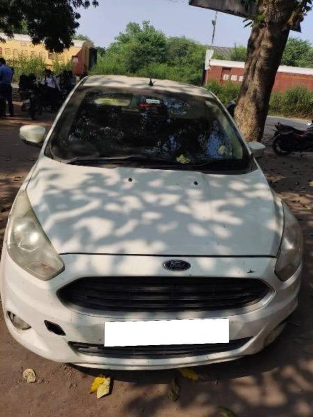 https://images10.gaadi.com/usedcar_image/4188566/original/processed_653ac28a-fa65-4230-bcb0-c415a2394eec.jpeg?imwidth=6400