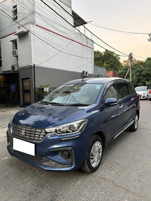 https://images10.gaadi.com/usedcar_image/4188706/original/processed_88871e5ede8811806fd0d1eea44539cc.jpg?imwidth=6402