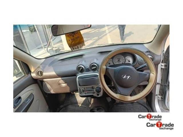 https://images10.gaadi.com/usedcar_image/4188709/original/processed_a3ff50f81637991d8534277501cd682b.jpg?imwidth=6400