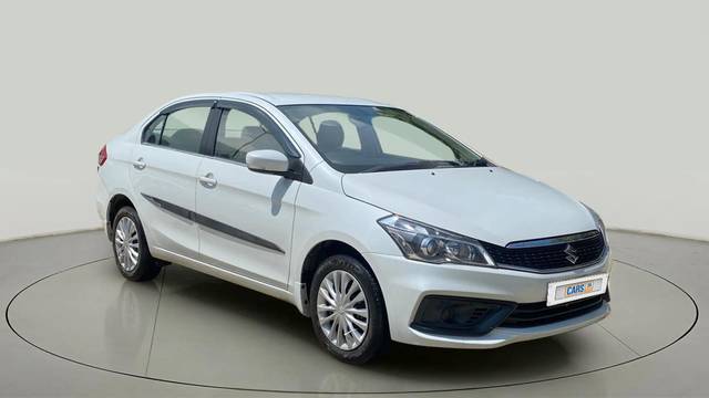 https://images10.gaadi.com/usedcar_image/4188733/original/1a4281deaae7763844221294121c0e9a.jpg?imwidth=6400