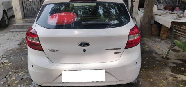 https://images10.gaadi.com/usedcar_image/4188872/original/b7bdeb9bab92839557a040ef7ba3ab3f.jpg?imwidth=6401