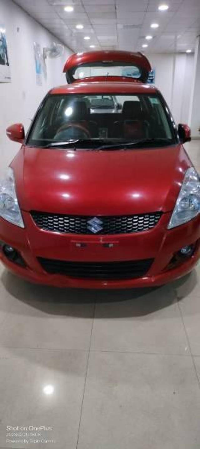 https://images10.gaadi.com/usedcar_image/4188917/original/processed_1dc659f5-d1f6-437e-a29d-be49b719643f.jpg?imwidth=6401