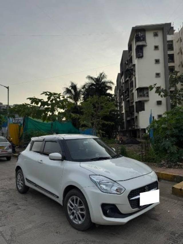 https://images10.gaadi.com/usedcar_image/4188960/original/processed_d9dbede9-93d7-47ae-9ba9-179e5aee6c89.jpeg?imwidth=6400