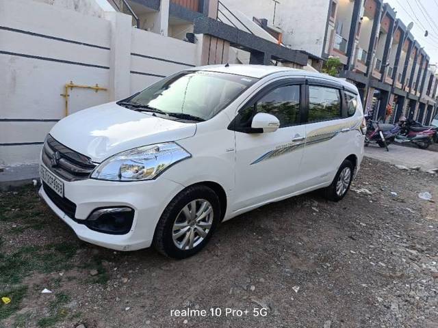 https://images10.gaadi.com/usedcar_image/4189000/original/processed_6bd4c337-5e2c-49b4-baca-3164bbbbf8df.jpg?imwidth=6400