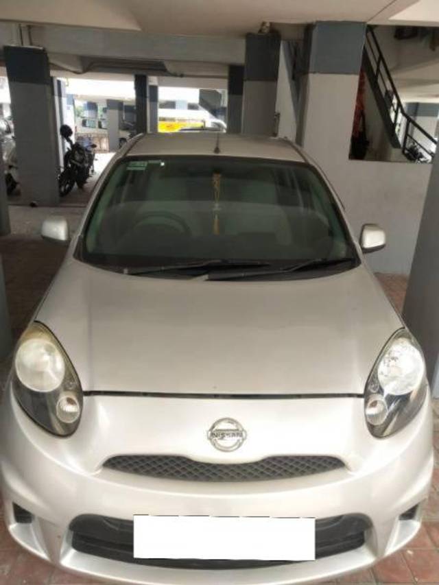 https://images10.gaadi.com/usedcar_image/4189082/original/processed_a622f095-66d5-4bea-84a5-8e1d62bfffc3.jpeg?imwidth=6400