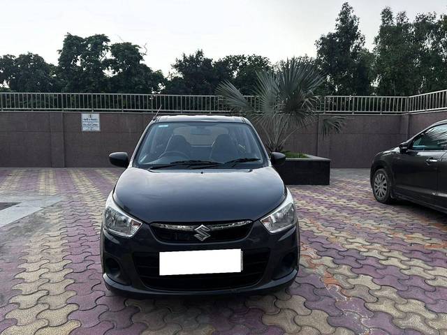 https://images10.gaadi.com/usedcar_image/4189248/original/processed_a8e26f2314f1a27f5d37dc42467b3896.jpg?imwidth=6400