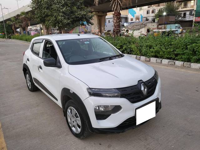 https://images10.gaadi.com/usedcar_image/4189260/original/processed_b3a4cc597639763fb541bec264e7ea8c.jpg?imwidth=6400