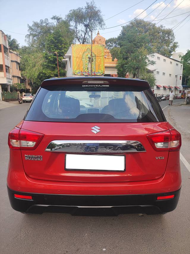 https://images10.gaadi.com/usedcar_image/4189523/original/processed_e1b522cbd64763685e34590c35144665.jpg?imwidth=6402