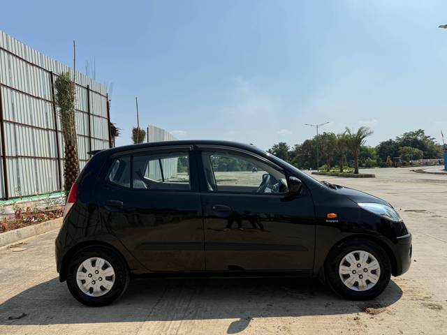 https://images10.gaadi.com/usedcar_image/4189590/original/processed_8d7eee3ec51161d16613161a10012327.jpeg?imwidth=6401