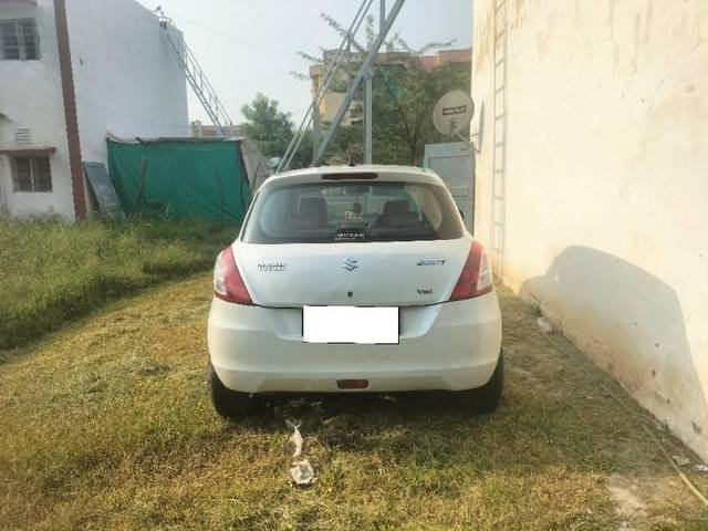 https://images10.gaadi.com/usedcar_image/4189634/original/processed_12f18dc4-9bdd-415a-8337-686ac20b898e.jpg?imwidth=6401