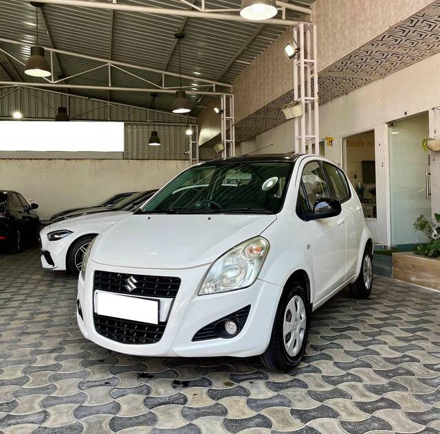 https://images10.gaadi.com/usedcar_image/4189831/original/processed_c12fe3e089d57d8fcbe16c20f27d1376.jpg?imwidth=6400