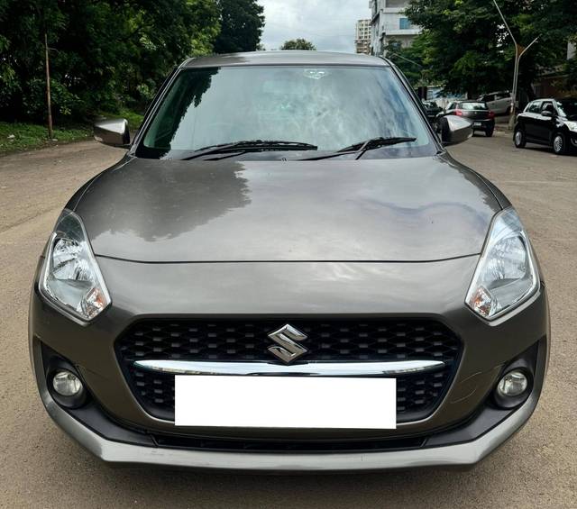 https://images10.gaadi.com/usedcar_image/4189914/original/processed_503f5d3971d687fa272b557380d0232b.jpg?imwidth=6402