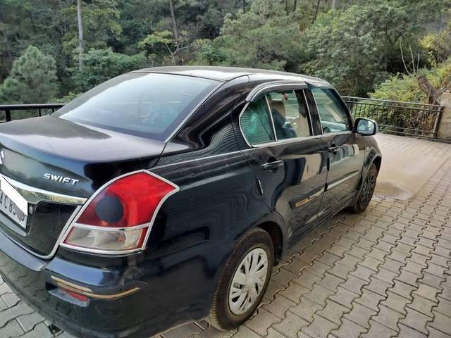 https://images10.gaadi.com/usedcar_image/4189931/original/processed_0e968b4d-9ff5-444f-8e26-0a0e0bd4112f.jpg?imwidth=6401