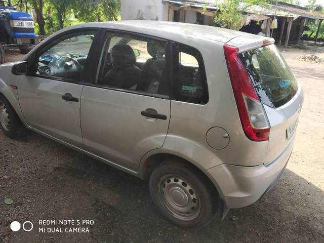 https://images10.gaadi.com/usedcar_image/4189938/original/processed_6dc03d72-ed37-4f3b-a78d-de8c93a4f5d9.jpg?imwidth=6402